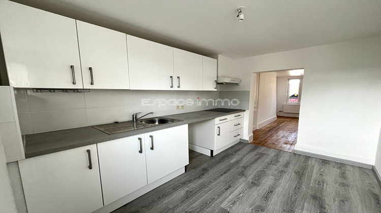 Ma-Cabane - Location Appartement DEVILLE-LES-ROUEN, 84 m²
