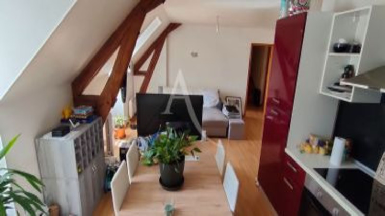 Ma-Cabane - Location Appartement DHUIZON, 64 m²