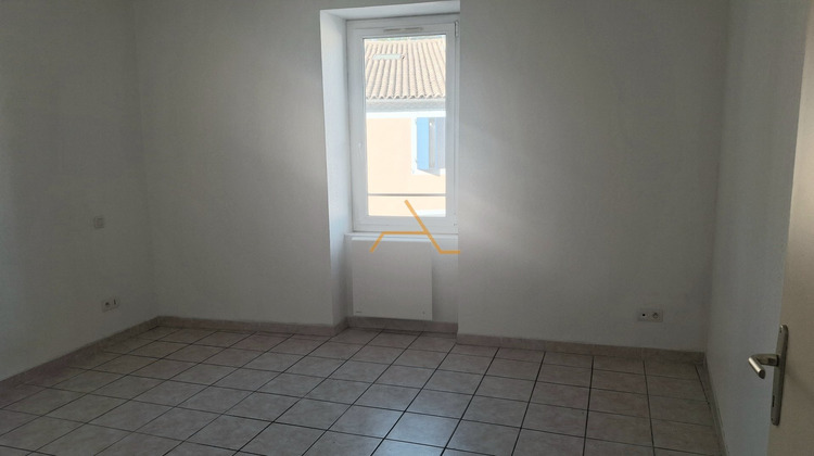 Ma-Cabane - Location Appartement DIEULEFIT, 61 m²