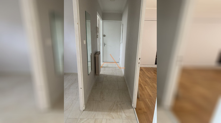 Ma-Cabane - Location Appartement DIEULEFIT, 45 m²