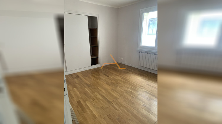 Ma-Cabane - Location Appartement DIEULEFIT, 45 m²