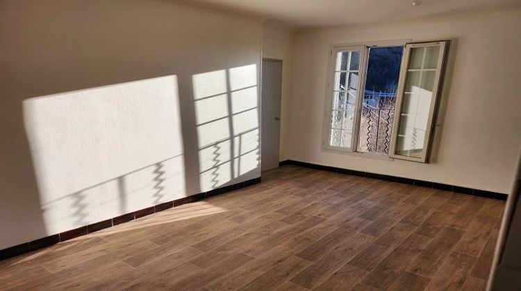 Ma-Cabane - Location Appartement Digne-les-Bains, 73 m²