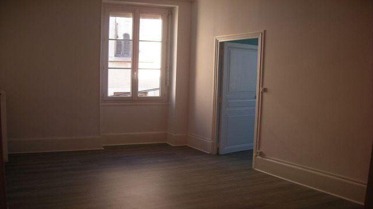 Ma-Cabane - Location Appartement Dijon, 83 m²