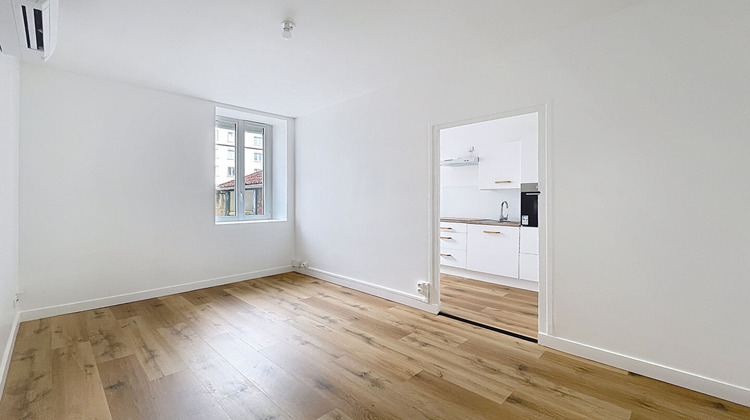 Ma-Cabane - Location Appartement DIJON, 30 m²
