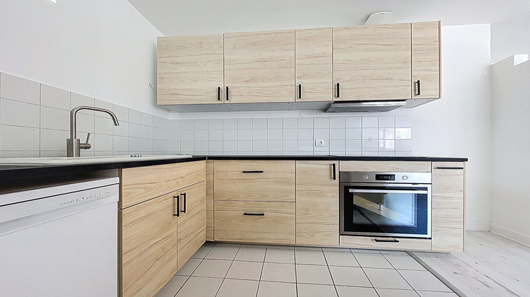 Ma-Cabane - Location Appartement DIJON, 50 m²
