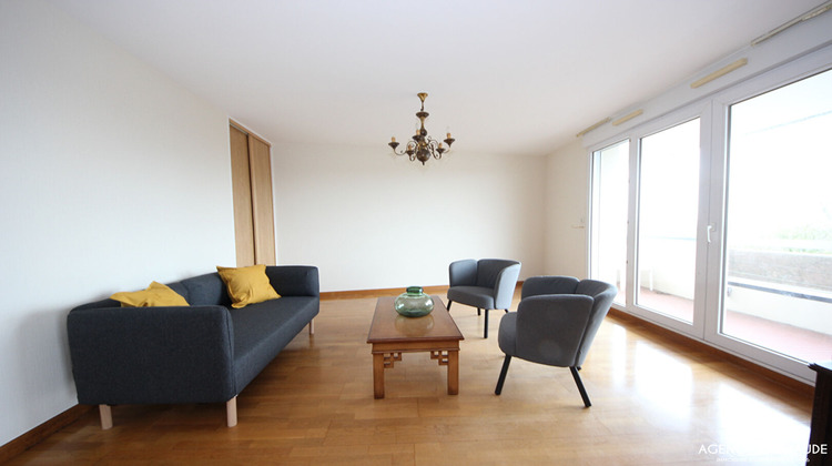 Ma-Cabane - Location Appartement DINARD, 75 m²