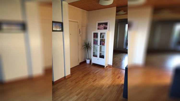 Ma-Cabane - Location Appartement Divonne-les-Bains, 80 m²