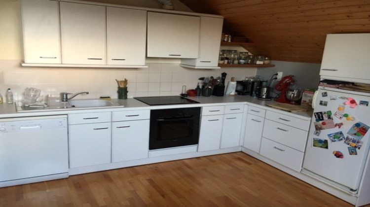 Ma-Cabane - Location Appartement Divonne-les-Bains, 80 m²