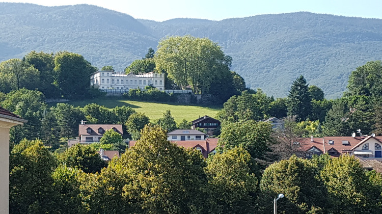 Ma-Cabane - Location Appartement DIVONNE-LES-BAINS, 82 m²