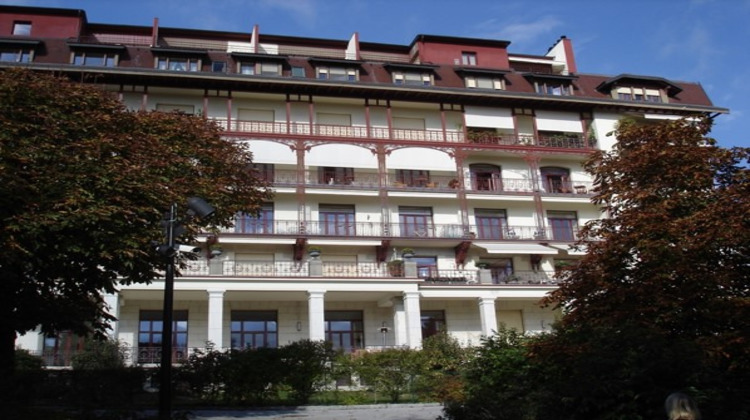 Ma-Cabane - Location Appartement DIVONNE-LES-BAINS, 74 m²