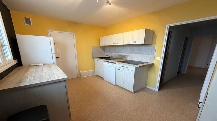 Ma-Cabane - Location Appartement DOLE, 97 m²