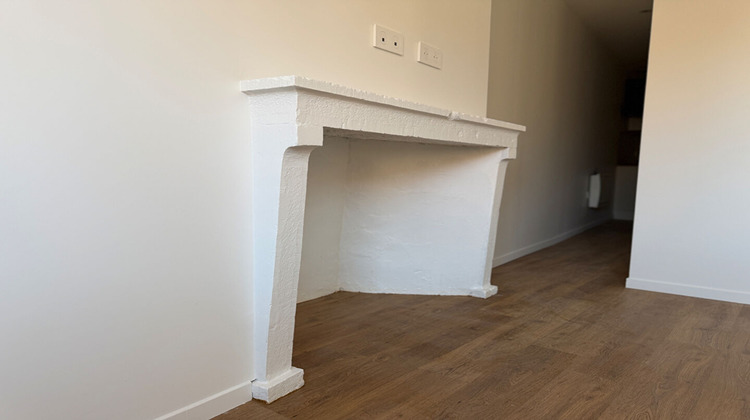 Ma-Cabane - Location Appartement DOLE, 30 m²