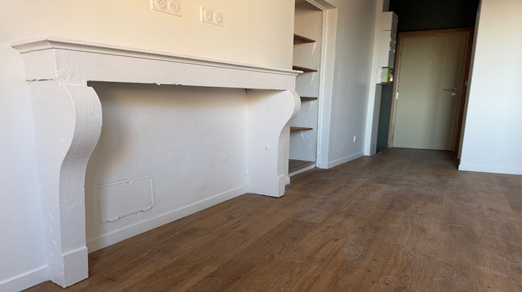 Ma-Cabane - Location Appartement DOLE, 25 m²