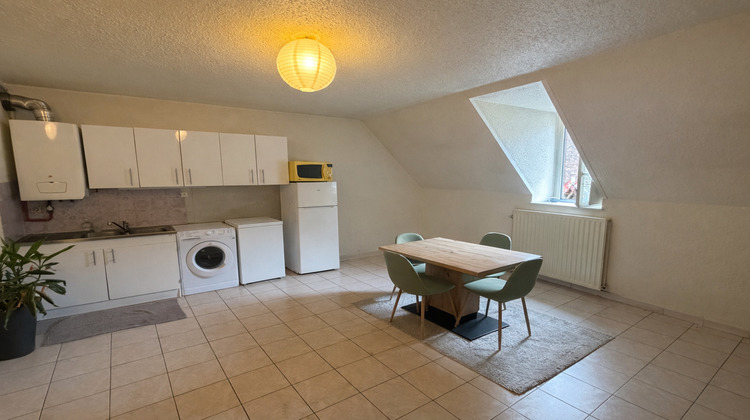 Ma-Cabane - Location Appartement DOLE, 55 m²
