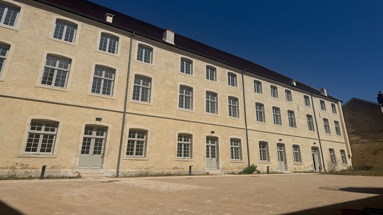Ma-Cabane - Location Appartement DOLE, 71 m²