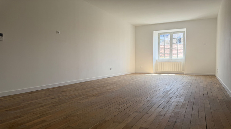 Ma-Cabane - Location Appartement DOLE, 71 m²