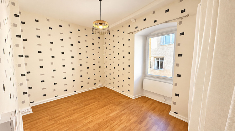 Ma-Cabane - Location Appartement DOLE, 51 m²