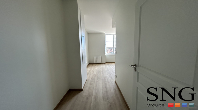 Ma-Cabane - Location Appartement Dole, 18 m²