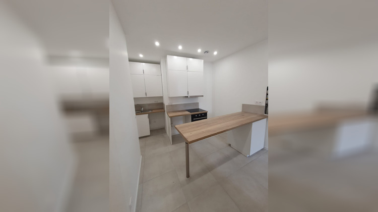 Ma-Cabane - Location Appartement Domène, 62 m²