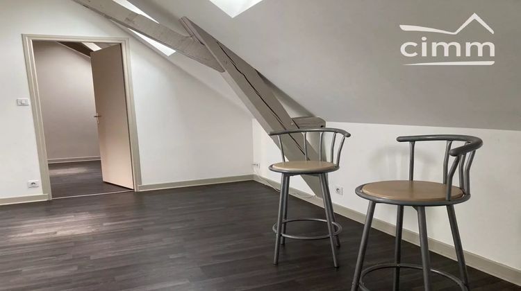 Ma-Cabane - Location Appartement Dompierre-sur-Besbre, 34 m²
