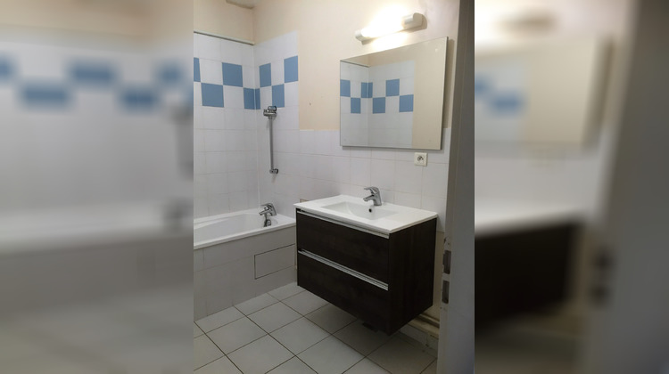 Ma-Cabane - Location Appartement Dompierre-sur-Mer, 60 m²