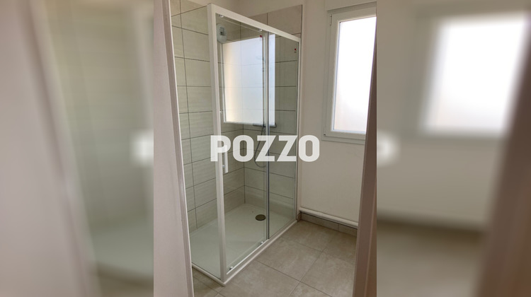 Ma-Cabane - Location Appartement DONVILLE-LES-BAINS, 70 m²