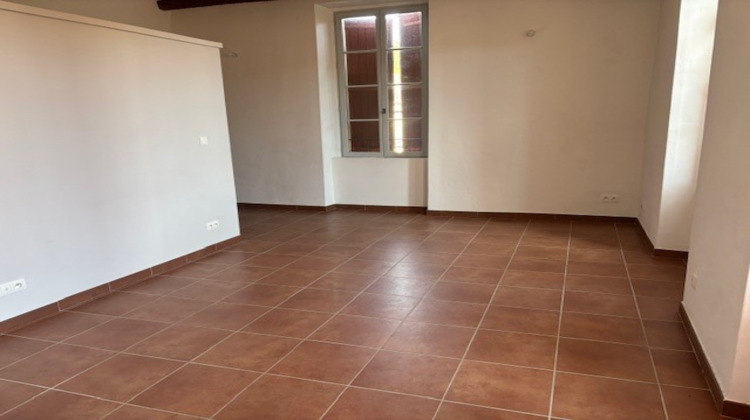 Ma-Cabane - Location Appartement Donzère, 64 m²