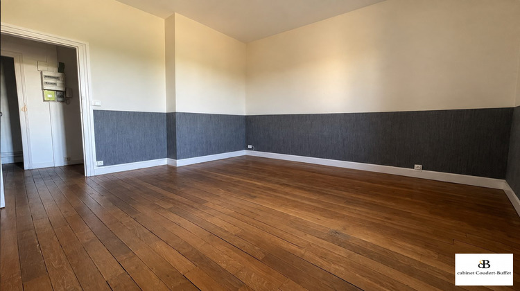 Ma-Cabane - Location Appartement Donzy, 97 m²