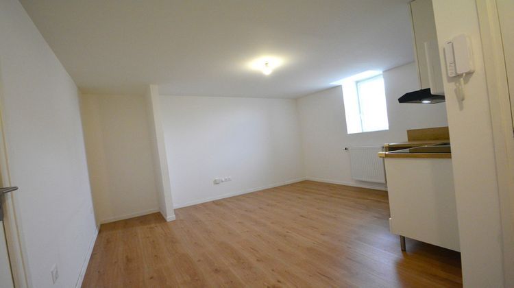 Ma-Cabane - Location Appartement DOUAI, 35 m²