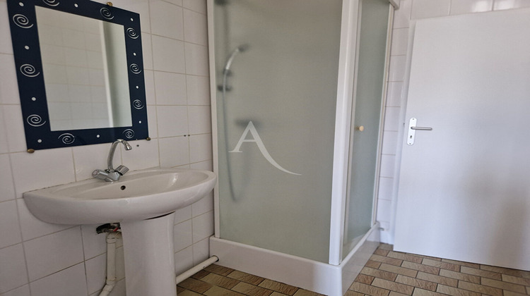 Ma-Cabane - Location Appartement DOUE-LA-FONTAINE, 47 m²