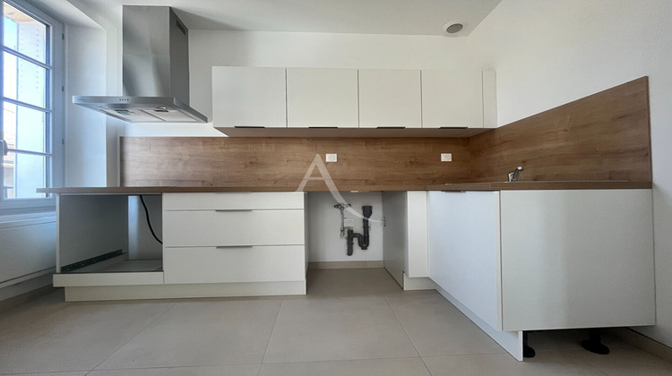 Ma-Cabane - Location Appartement DOURDAN, 39 m²