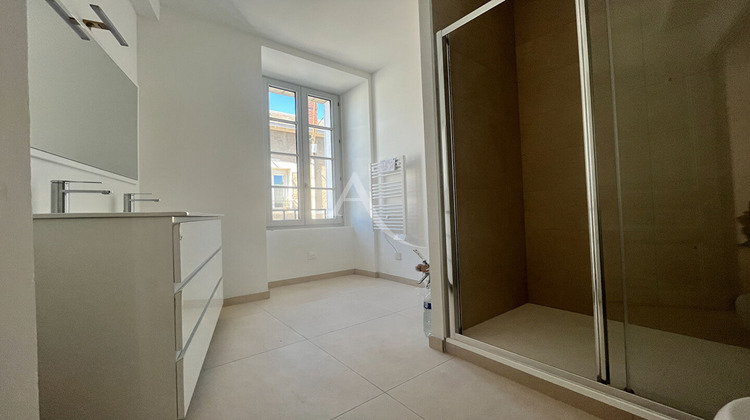 Ma-Cabane - Location Appartement DOURDAN, 60 m²