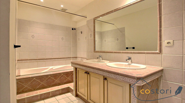 Ma-Cabane - Location Appartement Draguignan, 54 m²