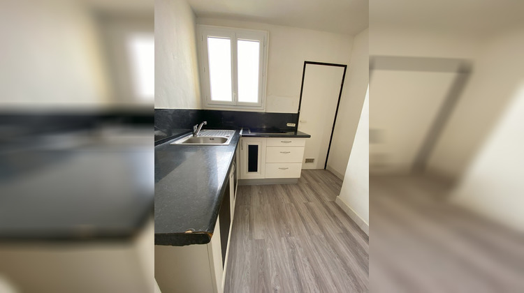 Ma-Cabane - Location Appartement Dreux, 43 m²