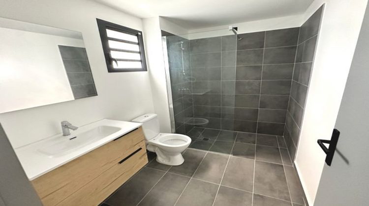 Ma-Cabane - Location Appartement Dumbéa, 75 m²