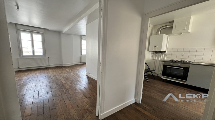Ma-Cabane - Location Appartement Durtal, 63 m²
