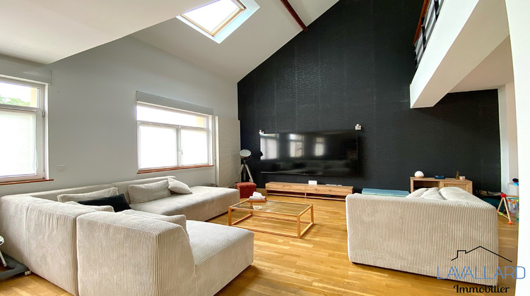 Ma-Cabane - Location Appartement Dury, 215 m²