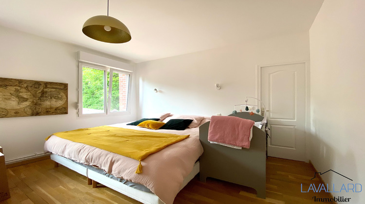 Ma-Cabane - Location Appartement Dury, 215 m²