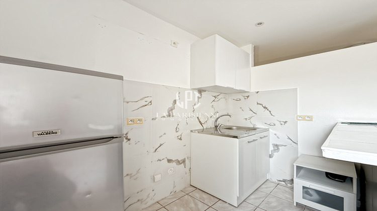 Ma-Cabane - Location Appartement EAUBONNE, 21 m²