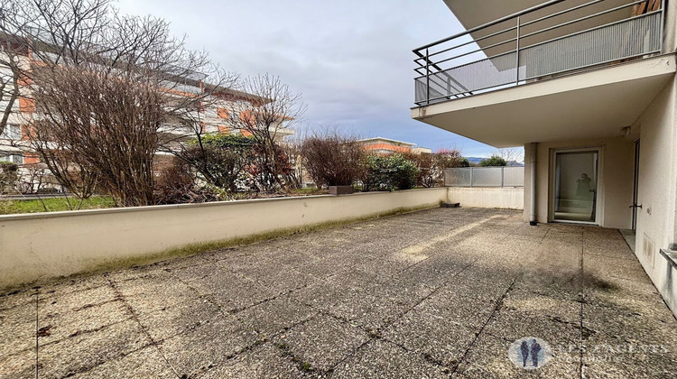 Ma-Cabane - Location Appartement ECHIROLLES, 65 m²