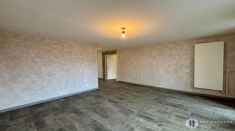 Ma-Cabane - Location Appartement ECHIROLLES, 75 m²