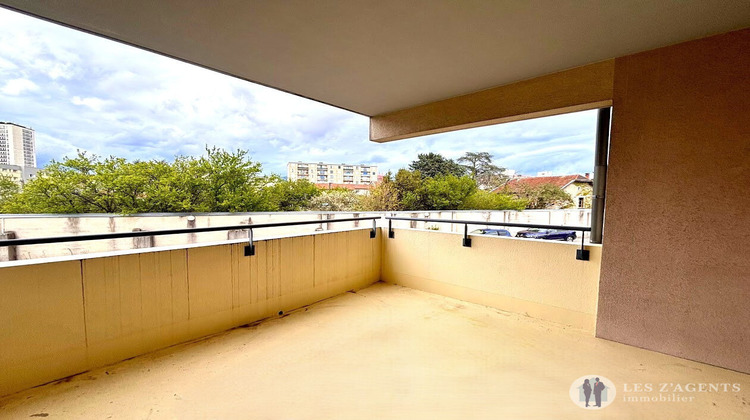 Ma-Cabane - Location Appartement ECHIROLLES, 27 m²