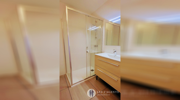Ma-Cabane - Location Appartement ECHIROLLES, 42 m²