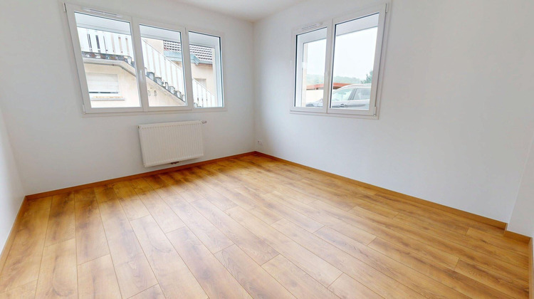 Ma-Cabane - Location Appartement ECOLE-VALENTIN, 81 m²