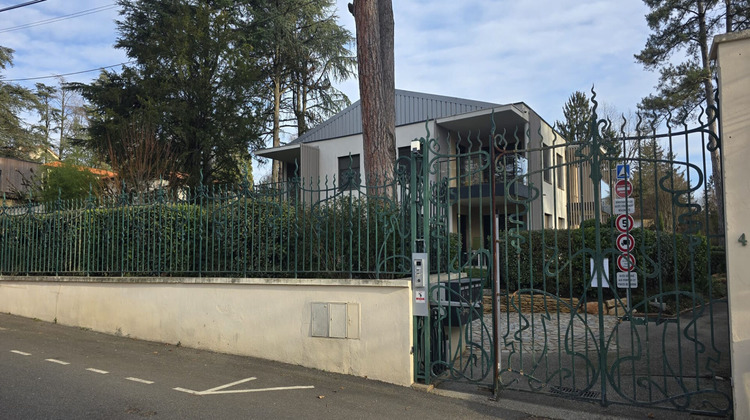 Ma-Cabane - Location Appartement ECULLY, 89 m²