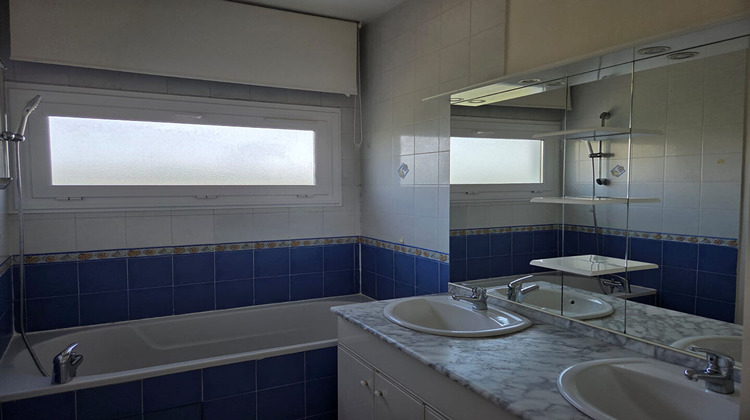 Ma-Cabane - Location Appartement ECULLY, 78 m²