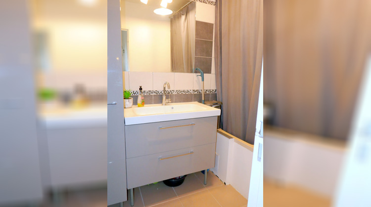 Ma-Cabane - Location Appartement ELANCOURT, 10 m²