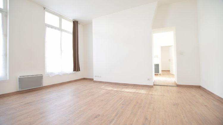 Ma-Cabane - Location Appartement ELBEUF, 30 m²