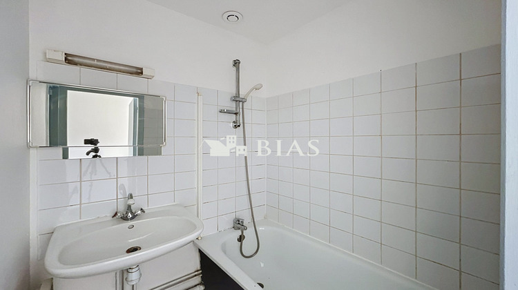 Ma-Cabane - Location Appartement Elbeuf, 29 m²