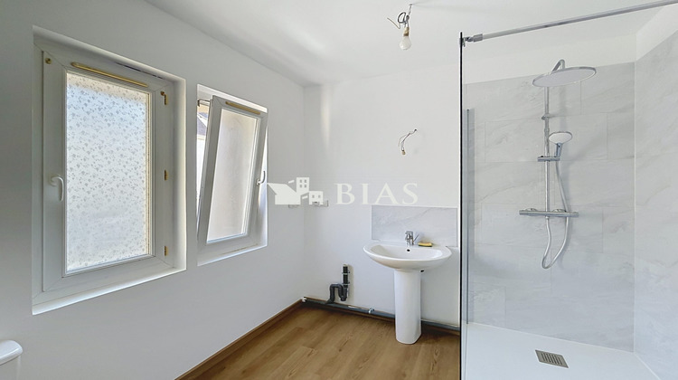 Ma-Cabane - Location Appartement Elbeuf, 84 m²